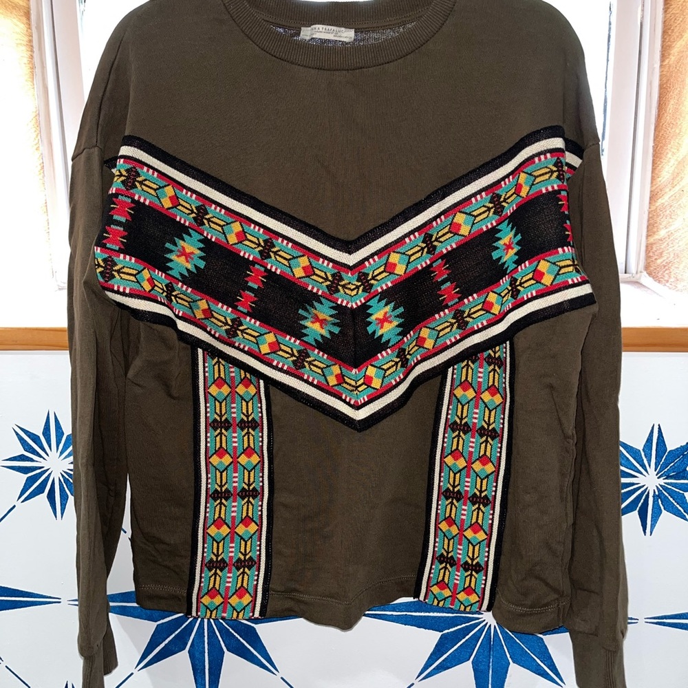 Zara sweater cute native details long sleeved sweater